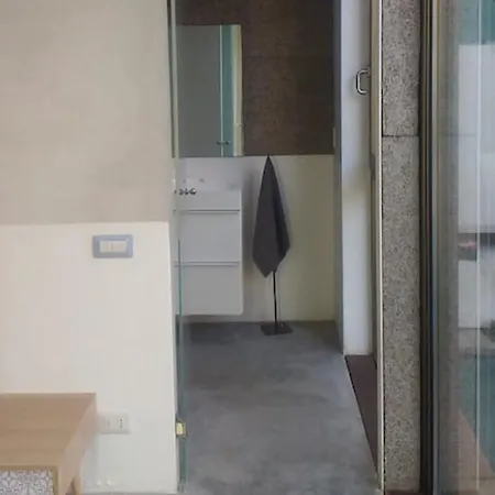 Via Romagna 6 P6091 * Santa Teresa Gallura